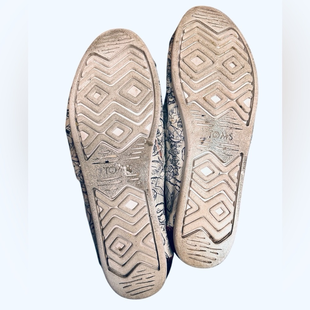 Toms Marvel Concept Print Alpargata Slip On Shoes Womens Size 12 Disney Avengers - Picture 6 of 6